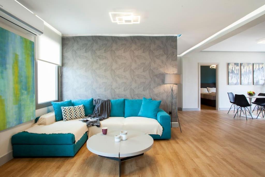 Minimal Loft Art With Sea View Over Heraklion Harbour מראה חיצוני תמונה